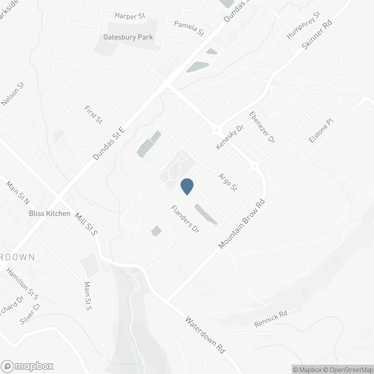 39 AVANTI Crescent, Waterdown, Ontario L8B 1W7
